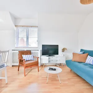 Stayright 2 Bed Beach House With Private Parking- Next To Beach And Jackson Bay Apartment Barry