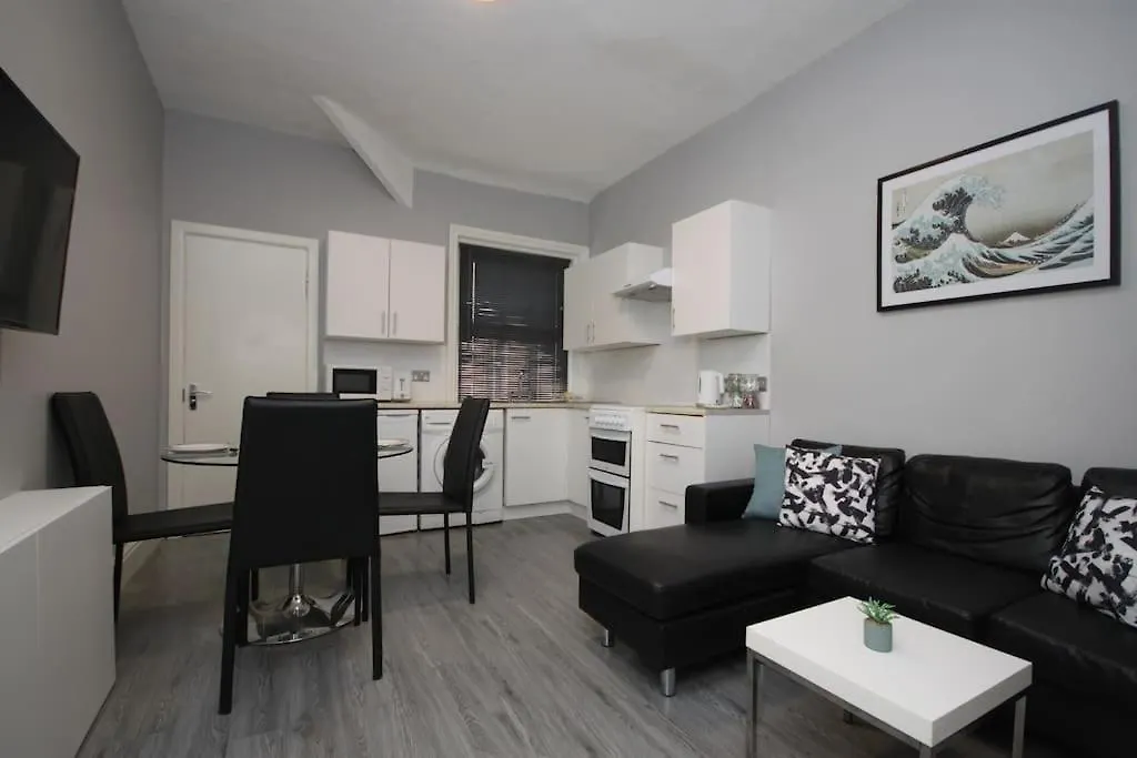 Barton Beachside - Penthouse Twobedroom Apartment, Double & Twins - Central Beach & Promenade Location - Over 21\'S, Family Friendly Only, Id Required, Stairs Access, Free Parking contacts
